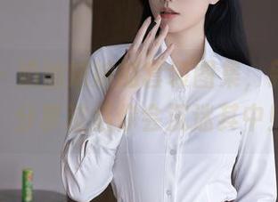 秀人网 – 奶油妹妹的套装图集，新鲜出炉，分享过后你会沉迷其中！
