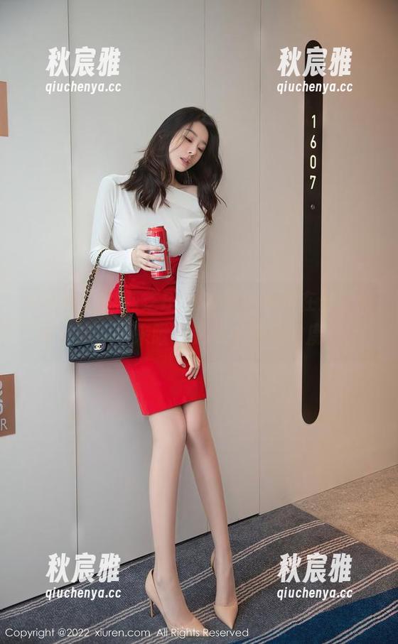 秀人网-徐莉芝Booty 秀人网 - 徐莉芝Booty黑色写真在最新图库上架,快来瞅瞅这个小妖精的魔力!