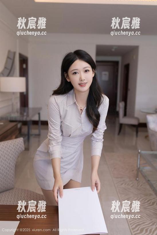 秀人网-文静儿 秀人网 - 别眨眼!文静儿在线的泳衣美图,掉下来的可是男神的心!