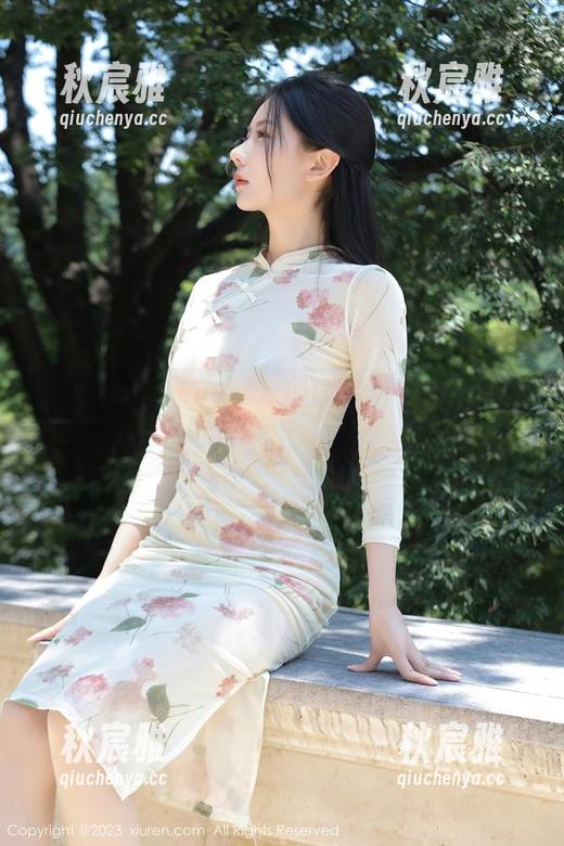秀人网-林昔予yorki 秀人网 - 林昔予yorki的纯白气息合集:清新中透出一丝迷离