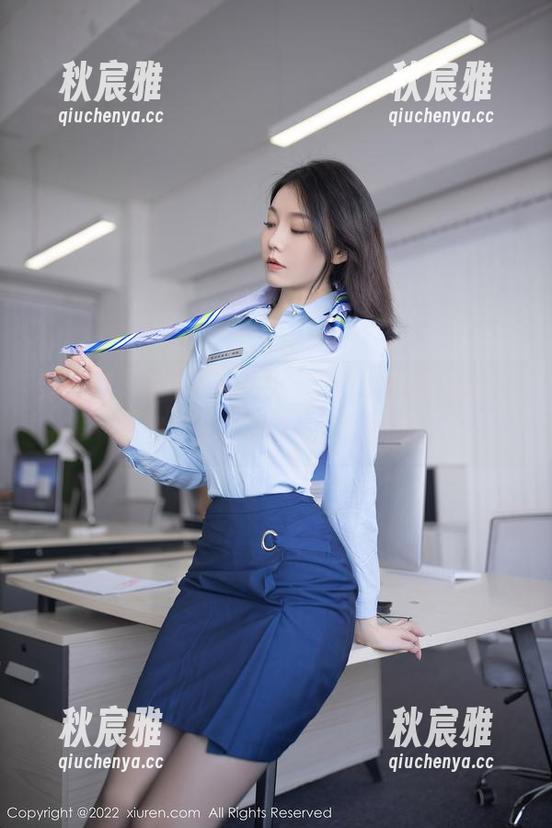 秀人网 - 神秘的连体衣图包，轩轩王子，你准备好了吗？免费领取！