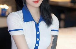 秀人网 – 不想错过的雨儿1494美脚，免费原图，你会后悔没来选