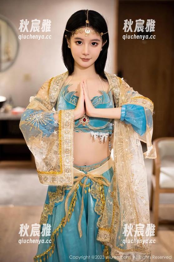 秀人网 - 嘿！黄婧GIGI这黑色系列，原图忍不住想收藏，图包简直就是我的心动清单！