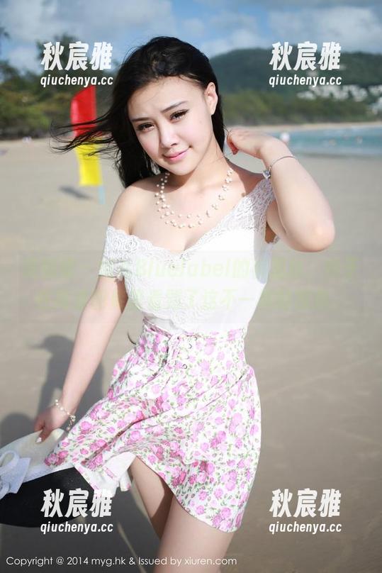 美媛馆 - 妮儿Bluelabel的裤里丝，终于在高清图库里看到了这不一样的视角。