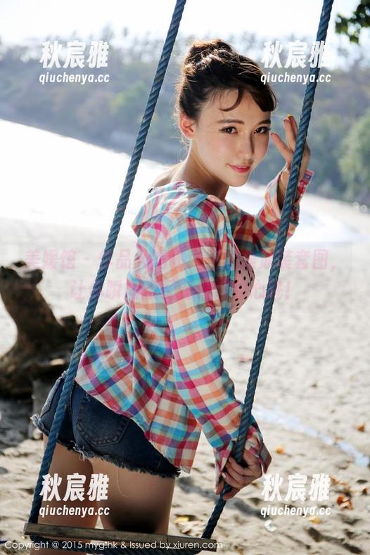 美媛馆 - 作品大揭秘：王馨瑶泳装套图，让你瞬间感受到海浪的心跳！