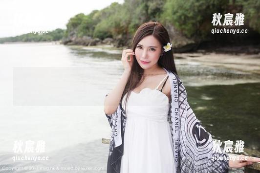 美媛馆 - 芝芝Booty长腿写真，让我怀疑我的眼睛是不是被修改过！