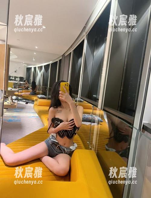 葛征 微密圈 - 免费!告别无聊的写真,葛征的豹纹风格让你眼前一亮。