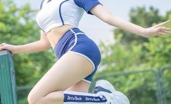 私房写真大揭秘：蜜汁猫裘的白裙不只是裙子