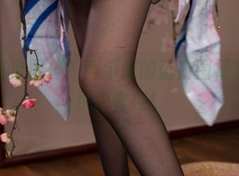 一秒变身厨神？西尔酱的蓝白围裙套图，供你食用！