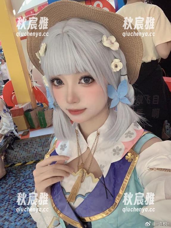 看许枳的小公主图集，感觉自己在放飞自我，精选选集中那种飘飘欲仙的气质，啊！