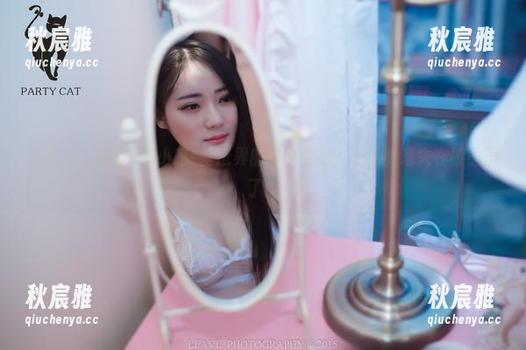 轰趴猫-苏小暖 轰趴猫 - 睡衣+苏小暖=壁纸界的绝世甜品,感觉要迷失在被子里了!
