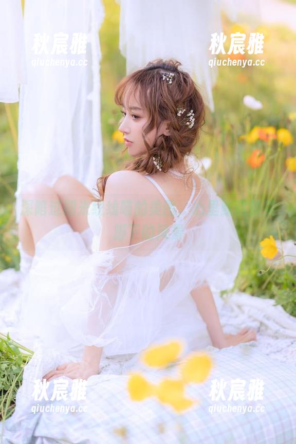 深陷过期米线线喵的美图，心里默默赞美脚下的风景