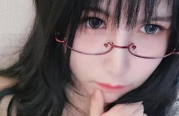 逐月Su的家庭教师，难道你只注意到了这些美图的外表？
