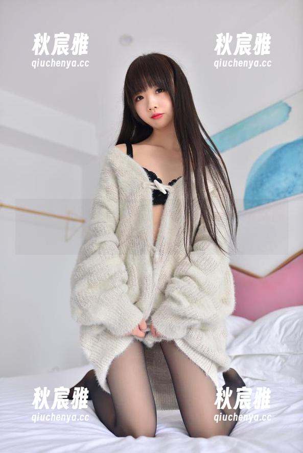 雪琪SAMA 雪琪SAMA与她的白衬衫:随便一拍就能成画的写真