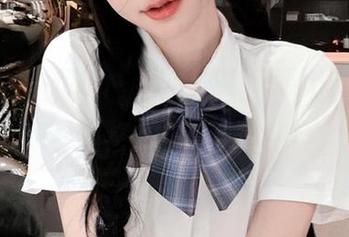微密圈 – 这一身职业装，黎允熙又把高清原图的魅力提升到新高度！
